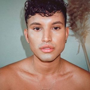 Meet your Posher, Jaime